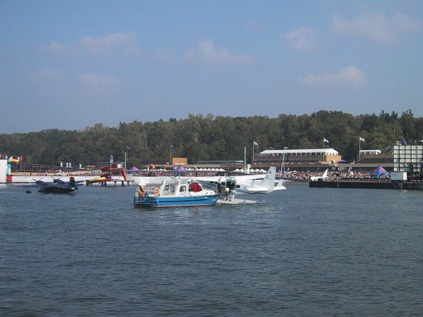 09.JPG